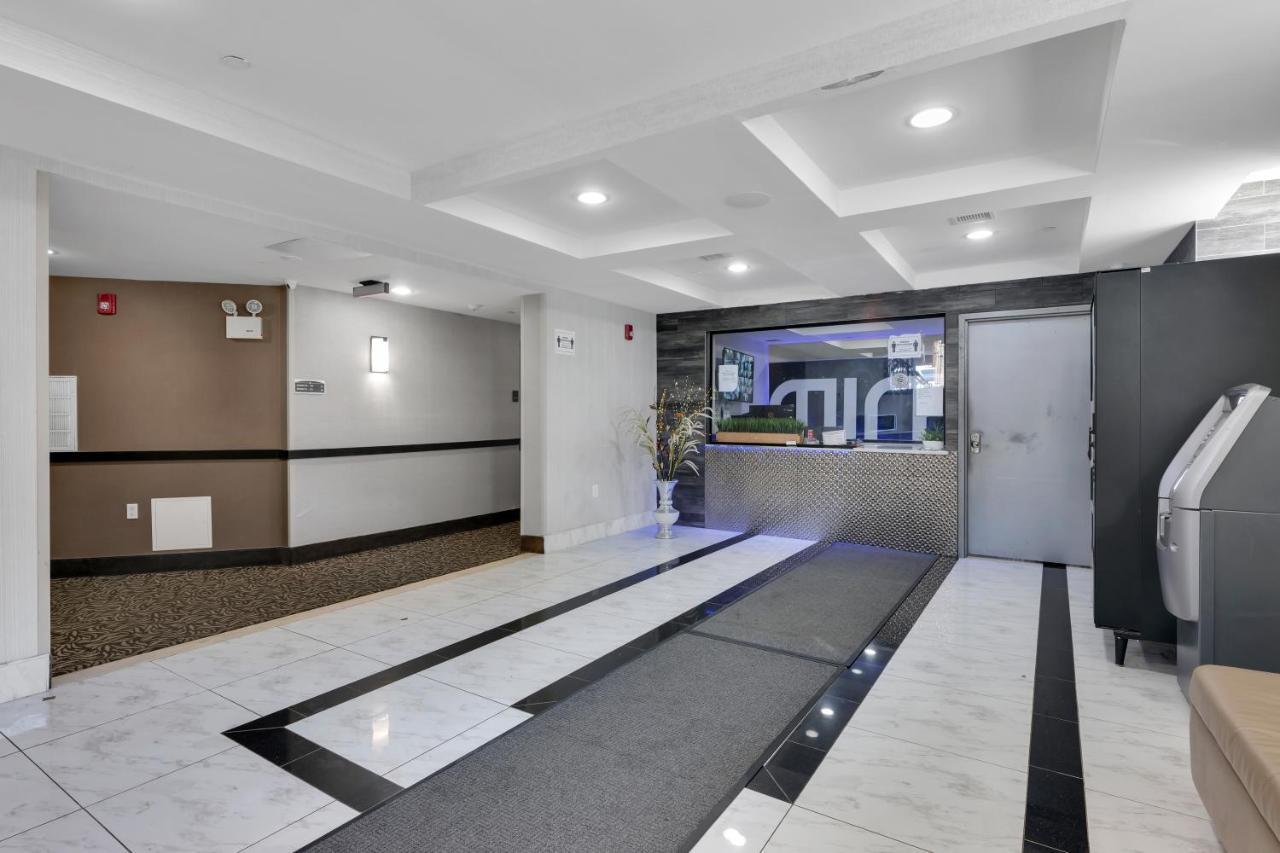 Hotel Mint Jfk Airport Нью-Йорк Экстерьер фото