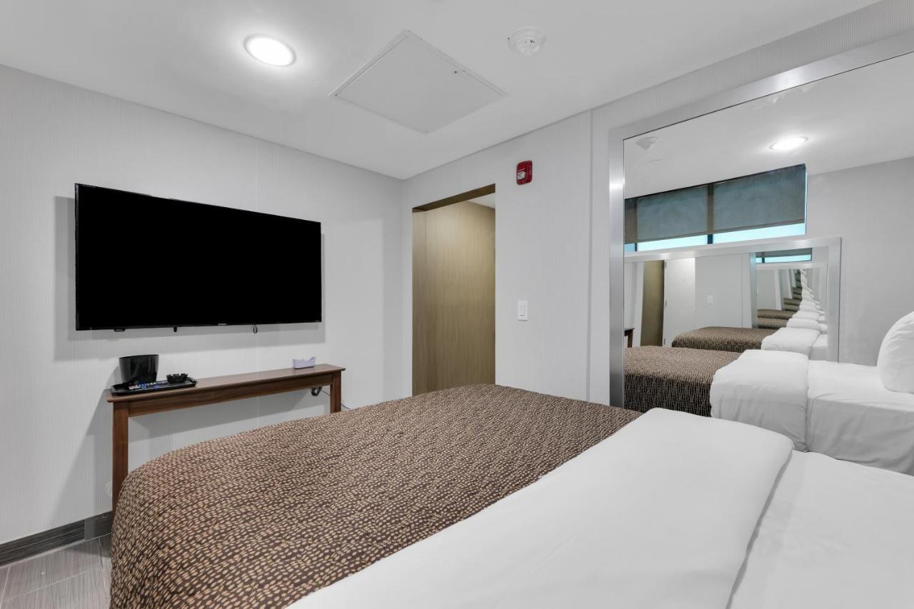Hotel Mint Jfk Airport Нью-Йорк Экстерьер фото