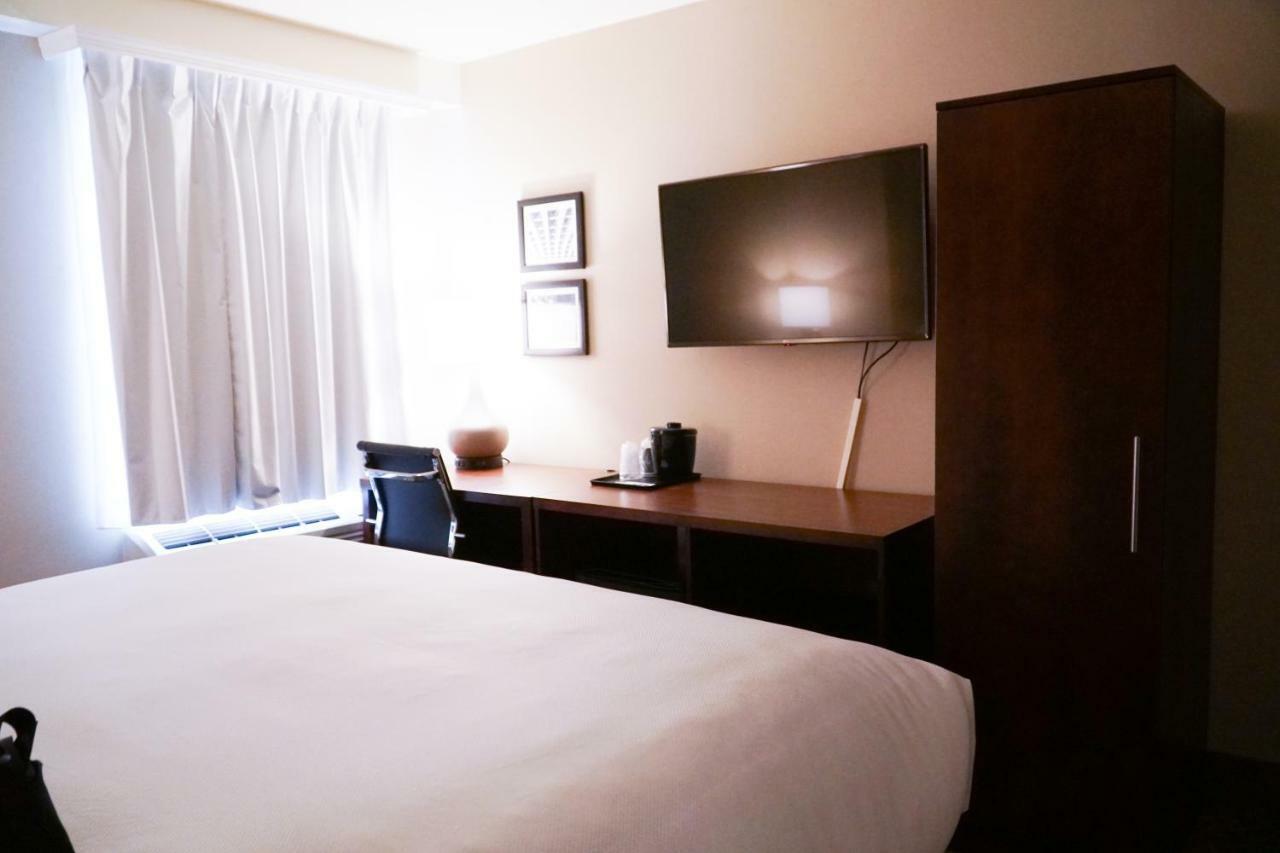 Hotel Mint Jfk Airport Нью-Йорк Экстерьер фото